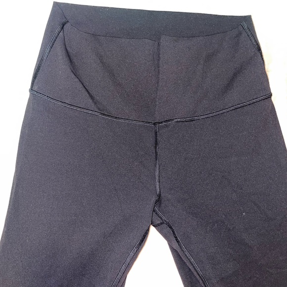 Lululemon black leggings - Picture 2 of 3